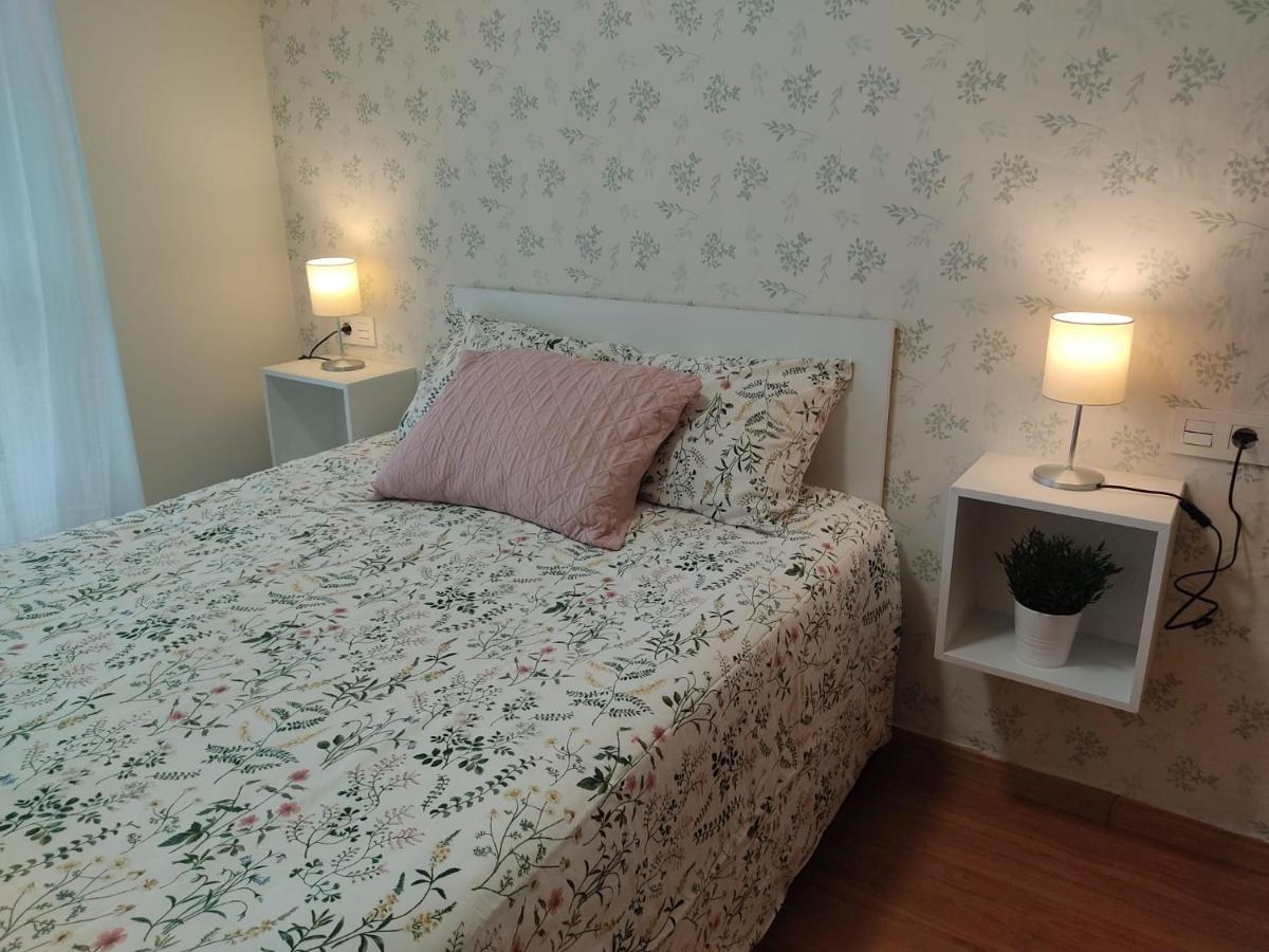 Apartamento Gloria En Oviedo Bagian luar foto
